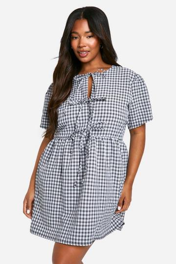 Plus Gingham Tie Front Smock Dres black