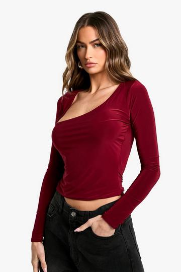 Double Layer Slinky Asym Neck Top burgundy