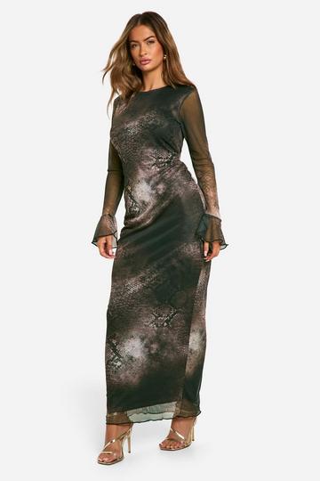 Printed Flare Long Sleeve Maxi Dress brown