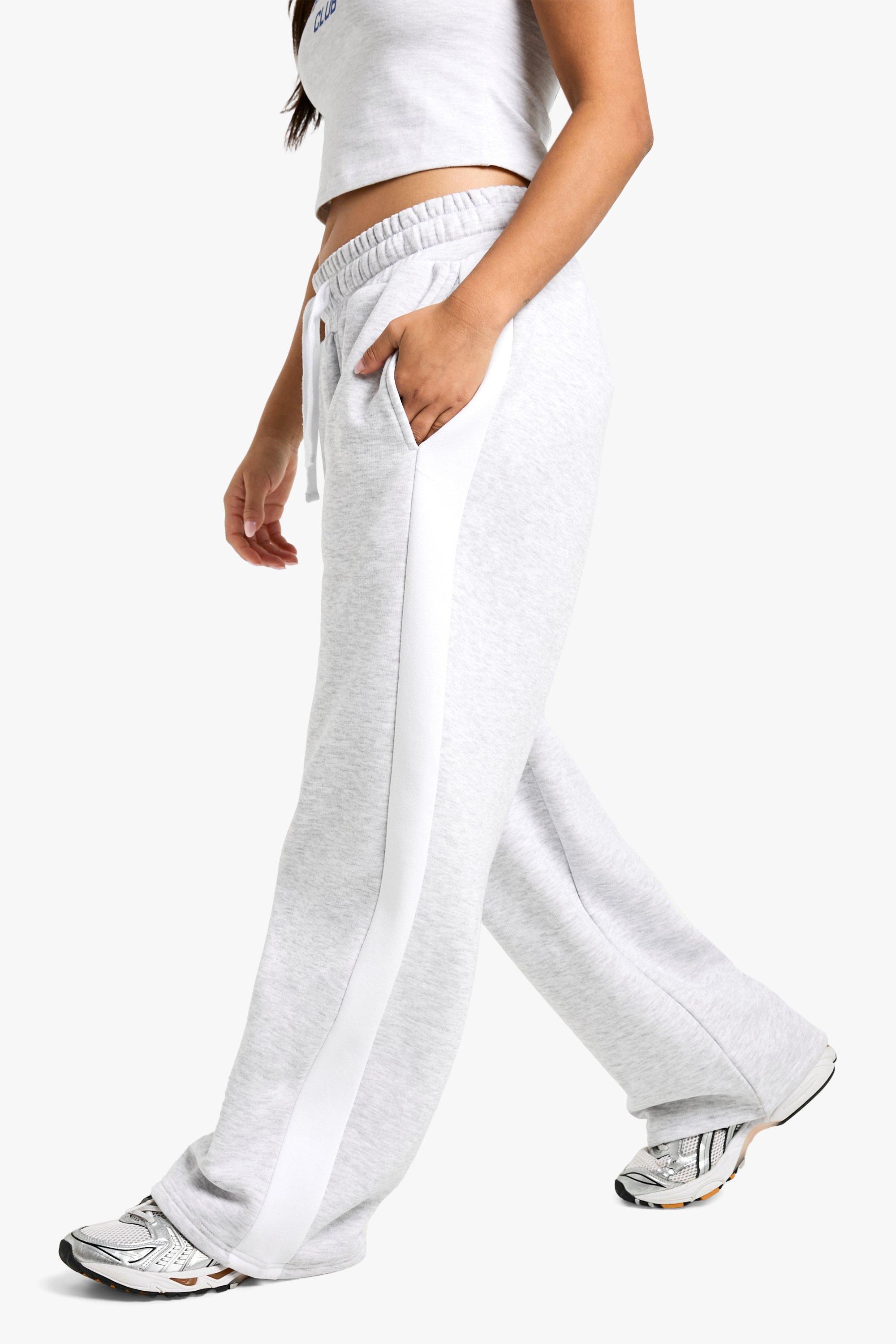 Petite Side Stripe Contrast Drawcord Straight Leg Jogger boohoo