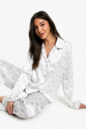 Satijnen Snowlfake Pyjama Blouse Met Knopen En Broek Set white