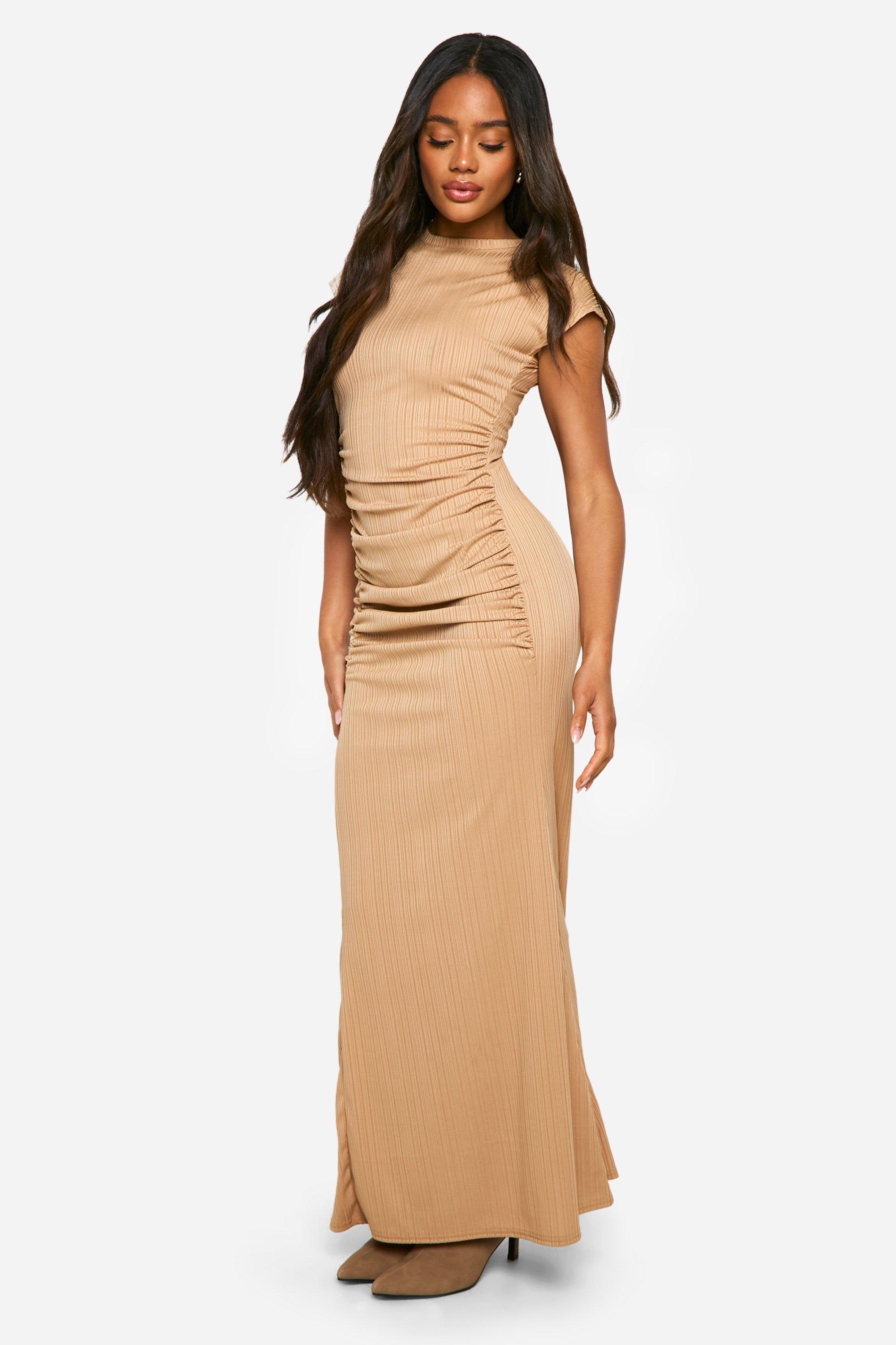 Textured Ruched Maxi Dress boohoo