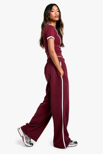 Piping Detail T-shirt And Straight Leg Jogger Set burgundy