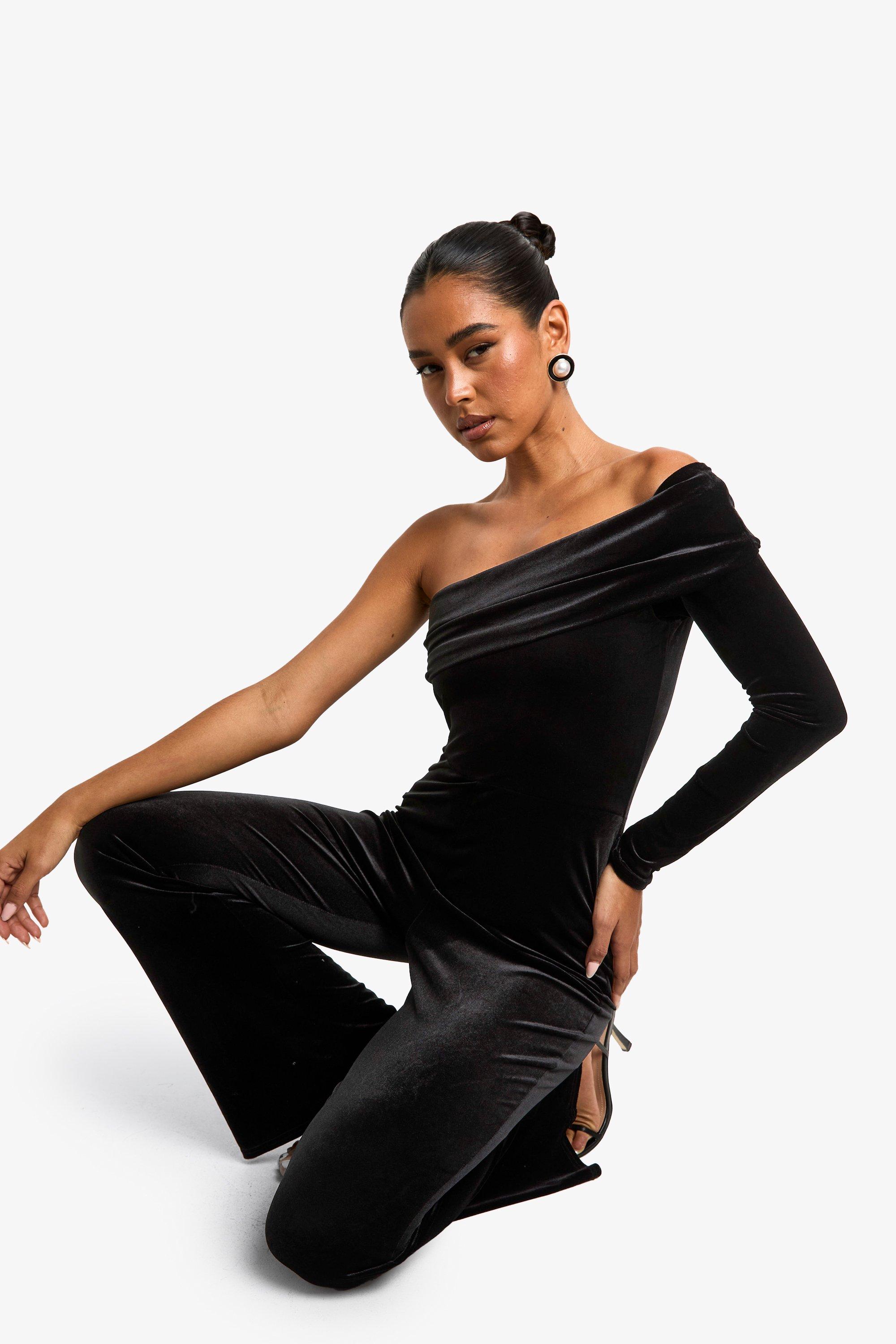 Velvet jumpsuit boohoo hotsell
