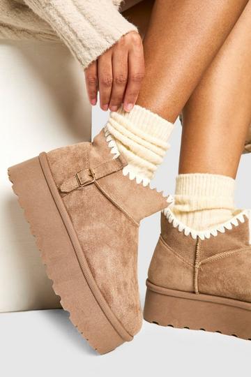 Platform Stitch Detail Cosy Boot beige