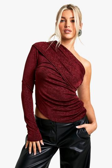 Leopard Embossed One Shoulder Ruched Top wine