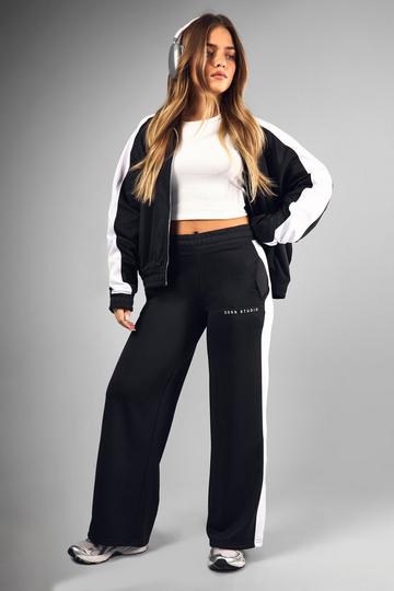 Petite Contrast Straight Leg Jogger black