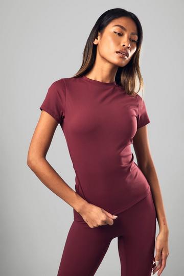 DSGN Studio Supersoft Peached Sculpt Short Sleeve Top burgundy