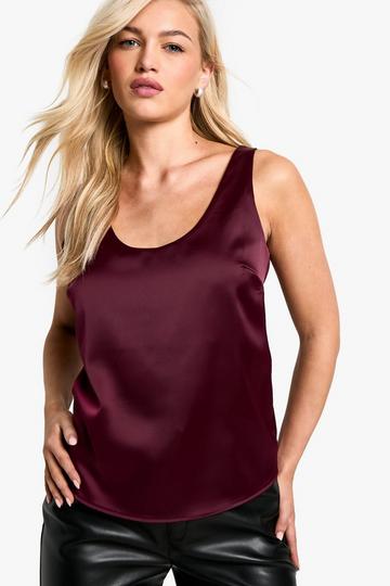 Basic Satin Scoop Neck Cami burgundy