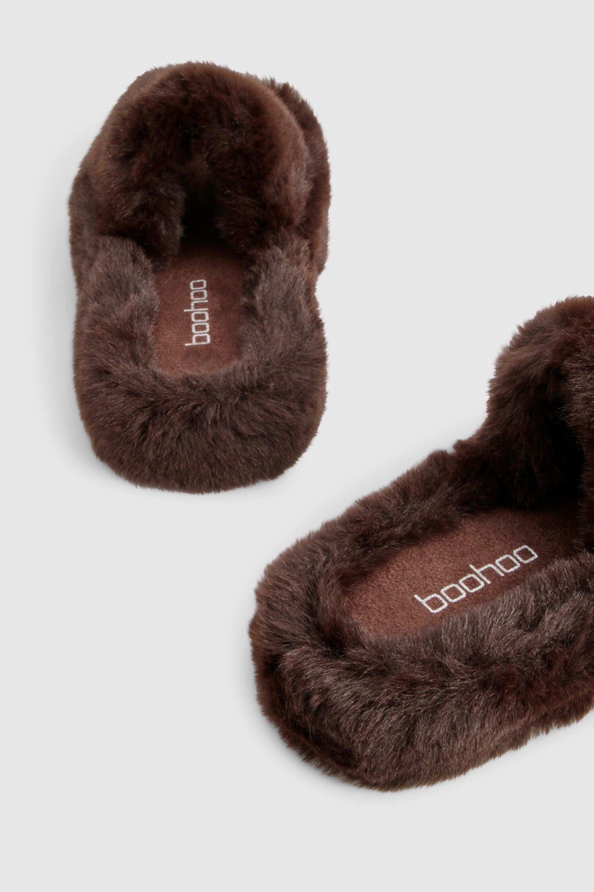 Pluizige Faux Fur Slippers Met Plateauzolen