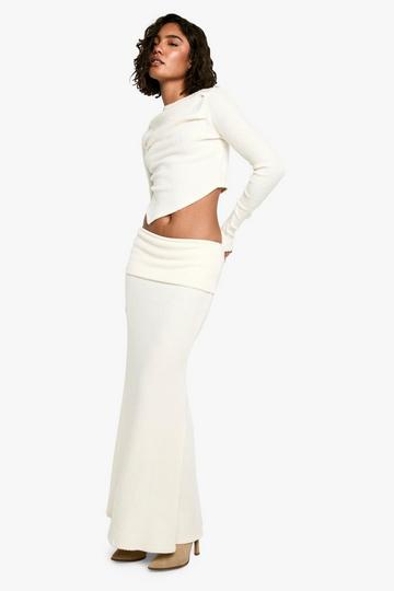 Tall Geborstelde Geribbelde Top Met Uitgesneden Hals En Maxi Rok Set cream