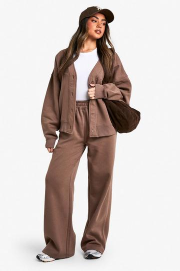 Button Through Cardigan Sweatshirt And Straight Leg Jogger Tracksuit mocha