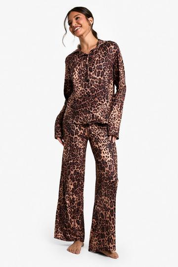 Zacht Perzik Print Luipaardprint Overhemd Met Lange Mouwen En Broek leopard