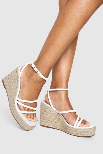 Blokhakken Met Bandjes white