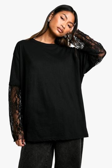 Oversized lace sleeve tshirt black