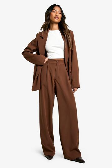 Woven Pleated Tailored Straight Leg Trouser chocolate