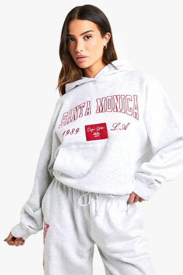 Petite Oversized Santa Monica Hoodie Met Badge Detail grey