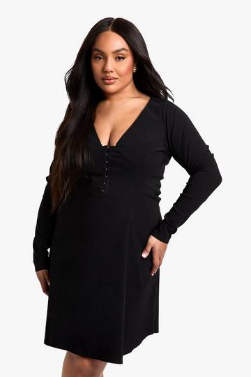 Plus Bengaline Hook & Eye Skater Dress black