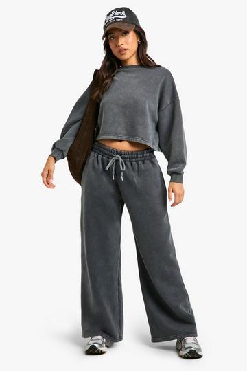 Petite Acid Wash Wide Leg and Cropped Sweatshirt Tracksuit charcoal