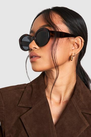 Brown Tortoiseshell Oval Sunglasses