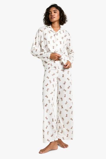 Tall Deer Print Long Sleeve Pyjama Set cream