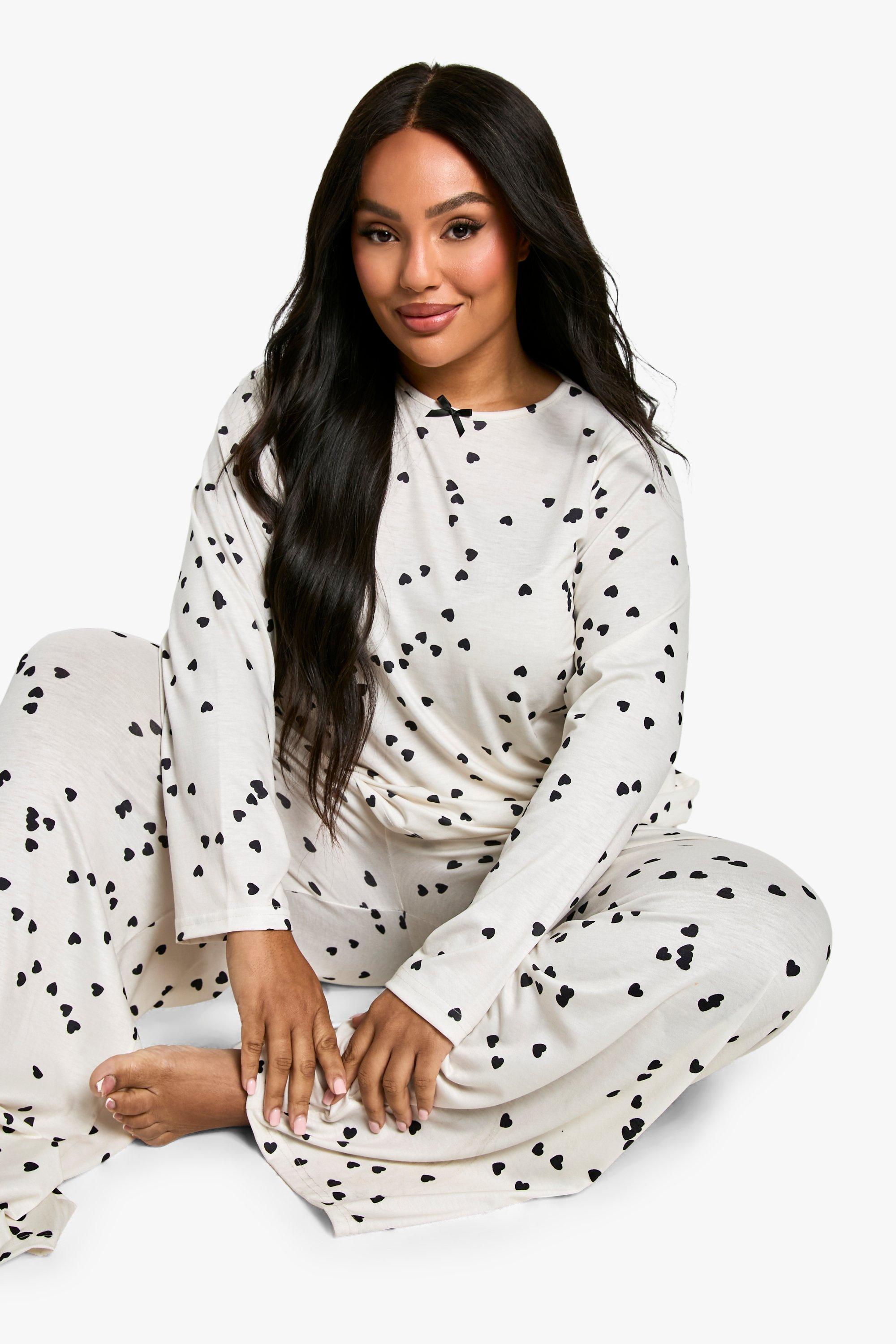 Boohoo Women s Plus Heart Print Long Sleeve Trouser PJ Set Cream
