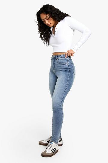 The High Waist Skinny Jean vintage wash