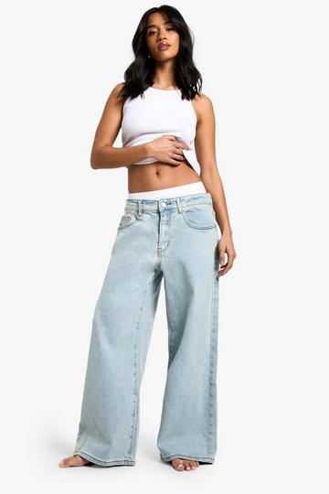 Petite Wide Leg Jeans bleached blue