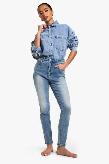 The Petite High Waist Skinny Jean vintage wash