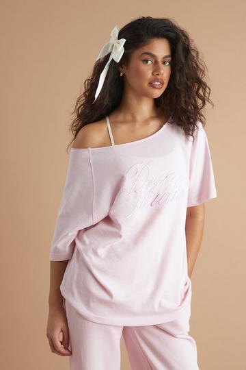 Dsgn Studio Contrast Script Off The Shoulder T-Shirt pink