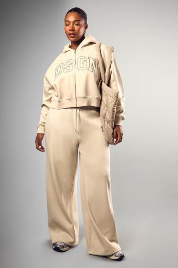 Ecru White Plus DSGN Studio Applique Jogger