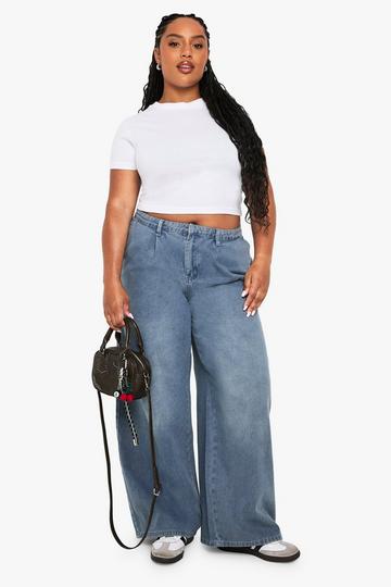 Plus Pleated Wide Leg Jean mid blue