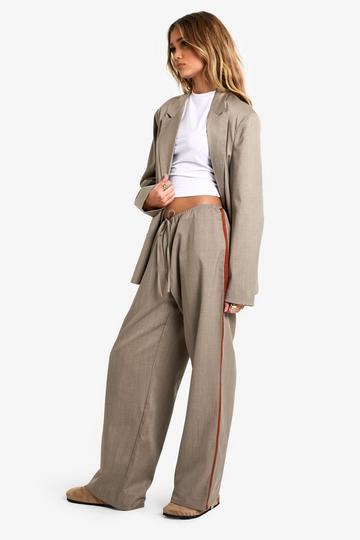 Getailleerde Wide Leg Broek Met Zijstreep grey-khaki