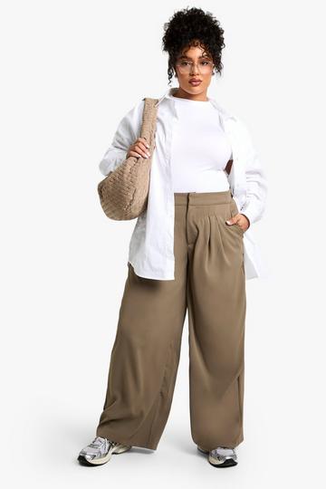 Plus Geplooide Broek Met Elastische Rug taupe