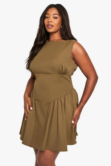 Plus ärmelloses Skater-Kleid olive