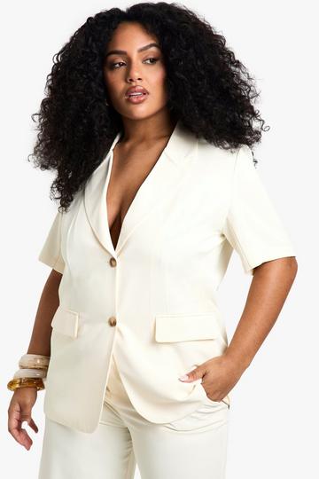 Plus Getailleerde Geweven Blazer Met Korte Mouwen cream