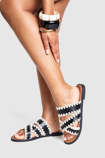 Gekruiste Sandalen Met Contrasterende Deken En Stiksels black