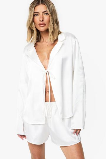 Bridal Satin Short ivory