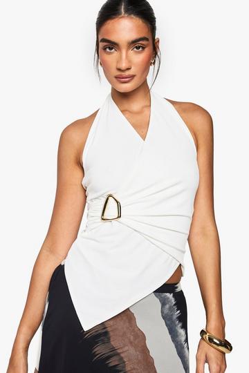 Strakke Wikkeltop Met Halter Neck En Ring Detail ivory