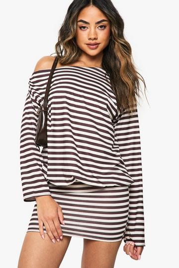 Gestreepte Bodycon Mini Jurk Met Open Schouders En Lange Mouwen chocolate