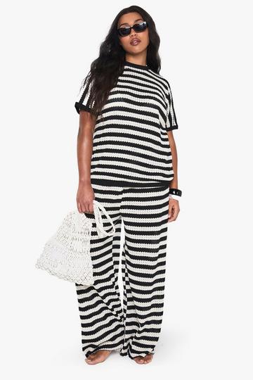 Plus Stripe Crochet Beachwear Set black