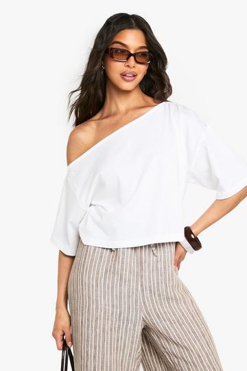 Off The Shoulder Boxy Crop T-Shirt white
