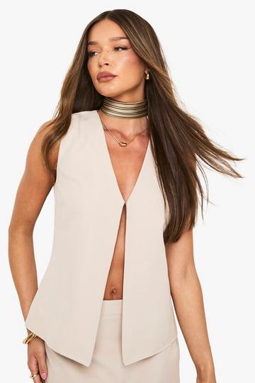 Clasp Front Sleeveless Top ecru