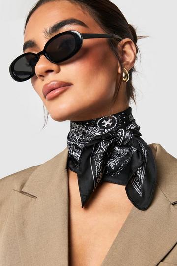 Scarf med paisleymönster black