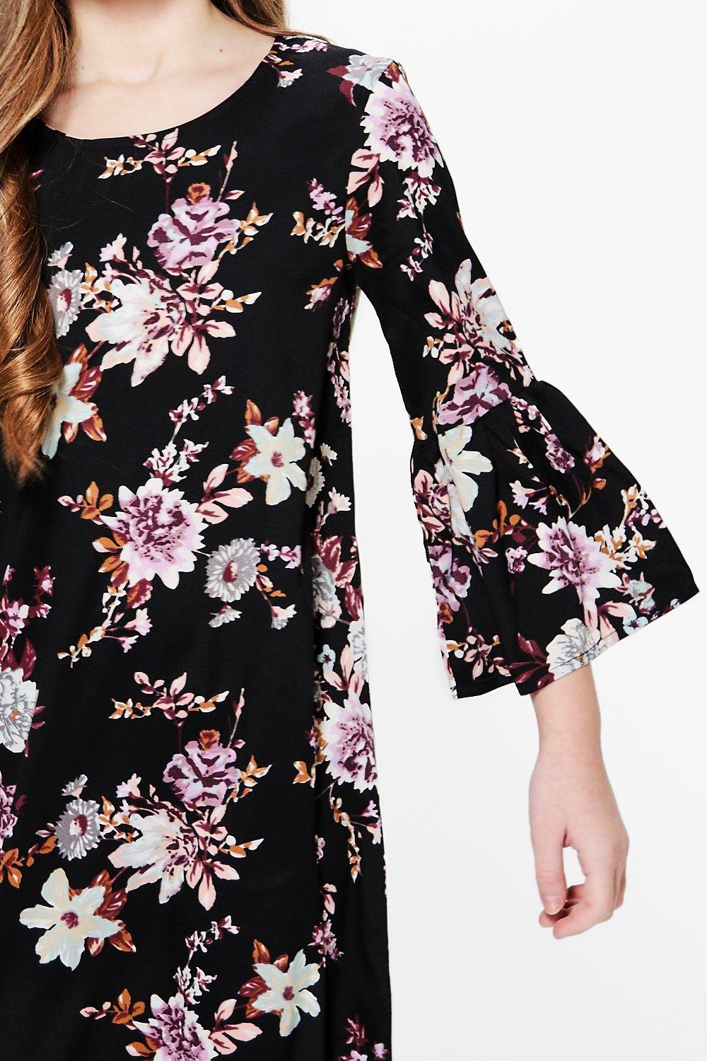 bell sleeve dress boohoo