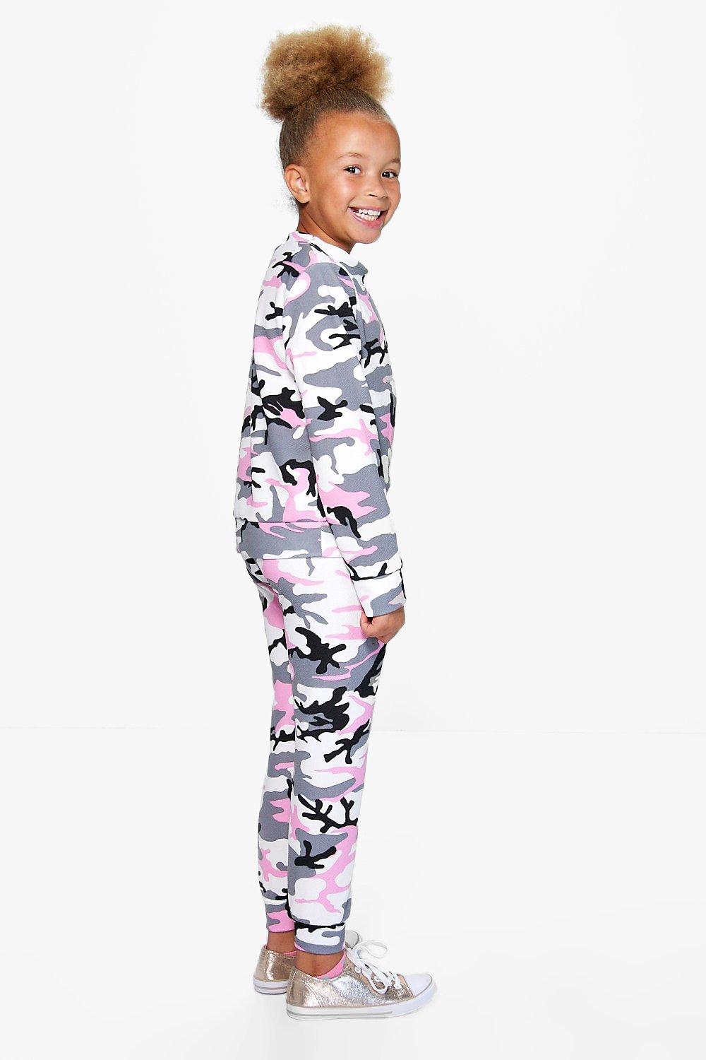 pink camo sweat suit