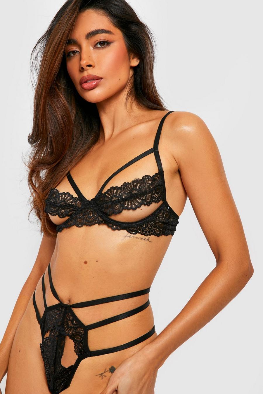 Peep Strapping Lingerie Set