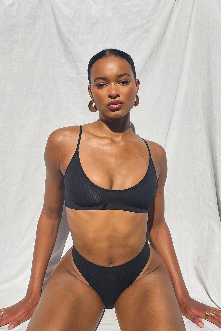 Black Ribbed Seamless Triangle Bralet image number 1