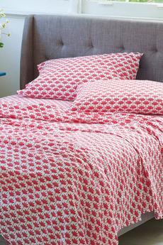 Novogratz Red Red 'Long Stem Lotus' Fitted Sheet