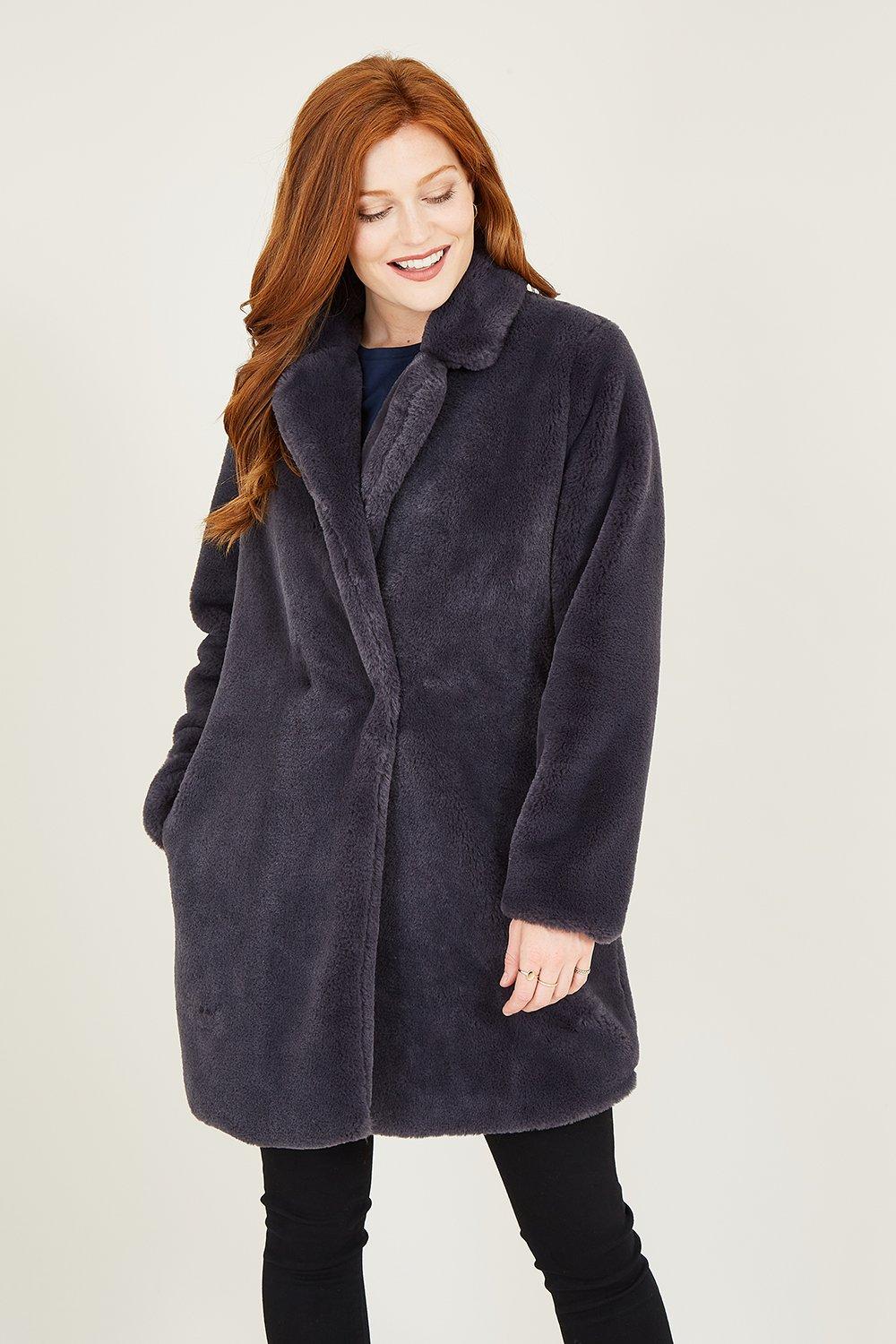 Jackets & Coats | Grey Faux Fur Coat | Yumi